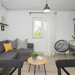 House For Rent Serenity Nyaraló
