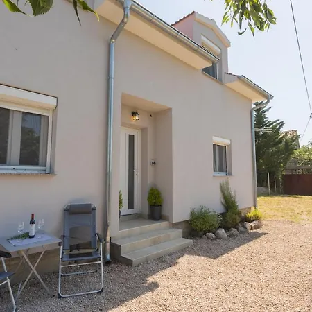 House For Rent Serenity Skradin